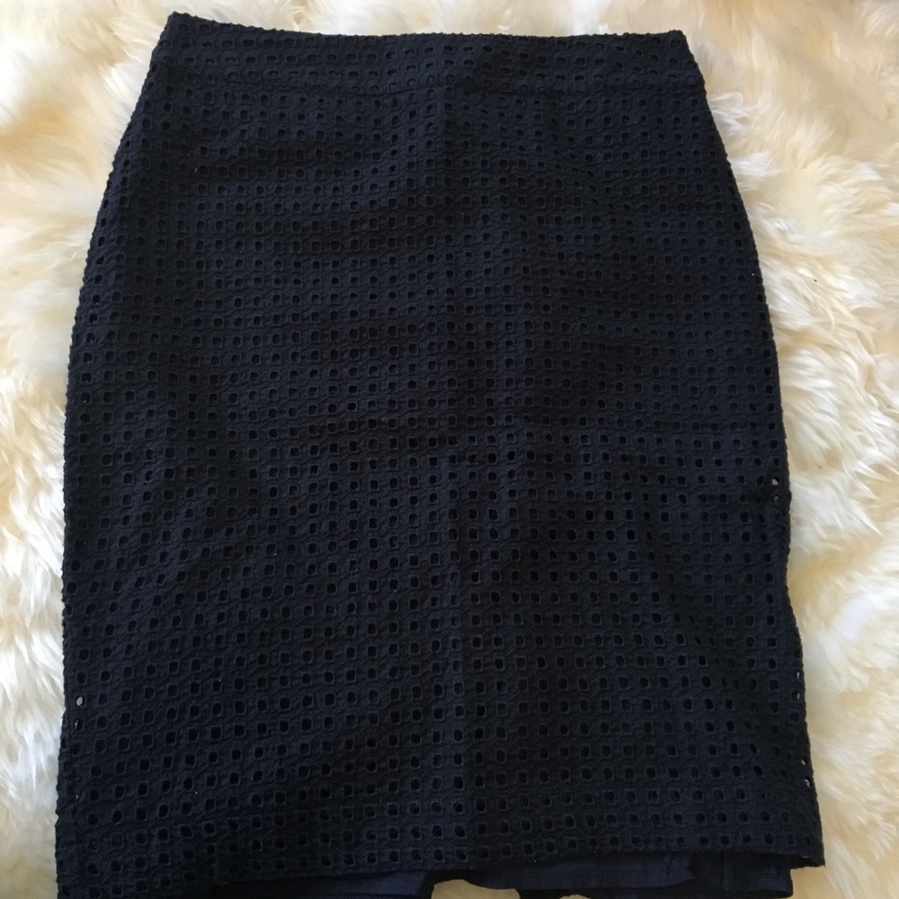 5/$25  // LOFT eyelet pencil skirt